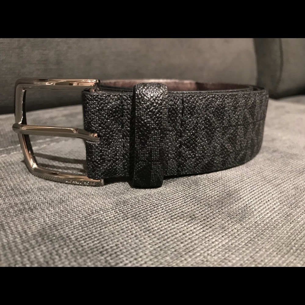 Michael Kors belt